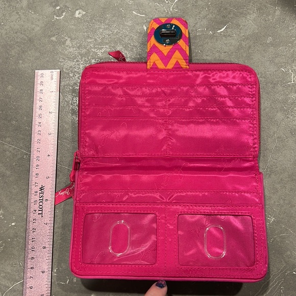Vera Bradley Turnlock Wallet in Ziggy Zags - Picture 4 of 9